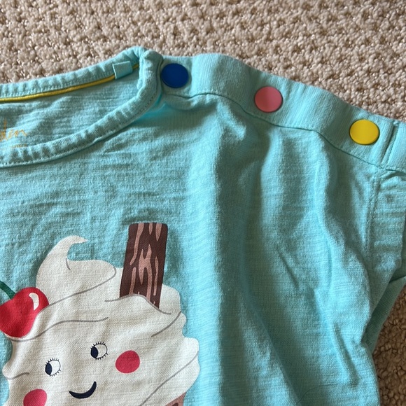 EUC Mini boden tee size 9-10, 140cm - Picture 2 of 4
